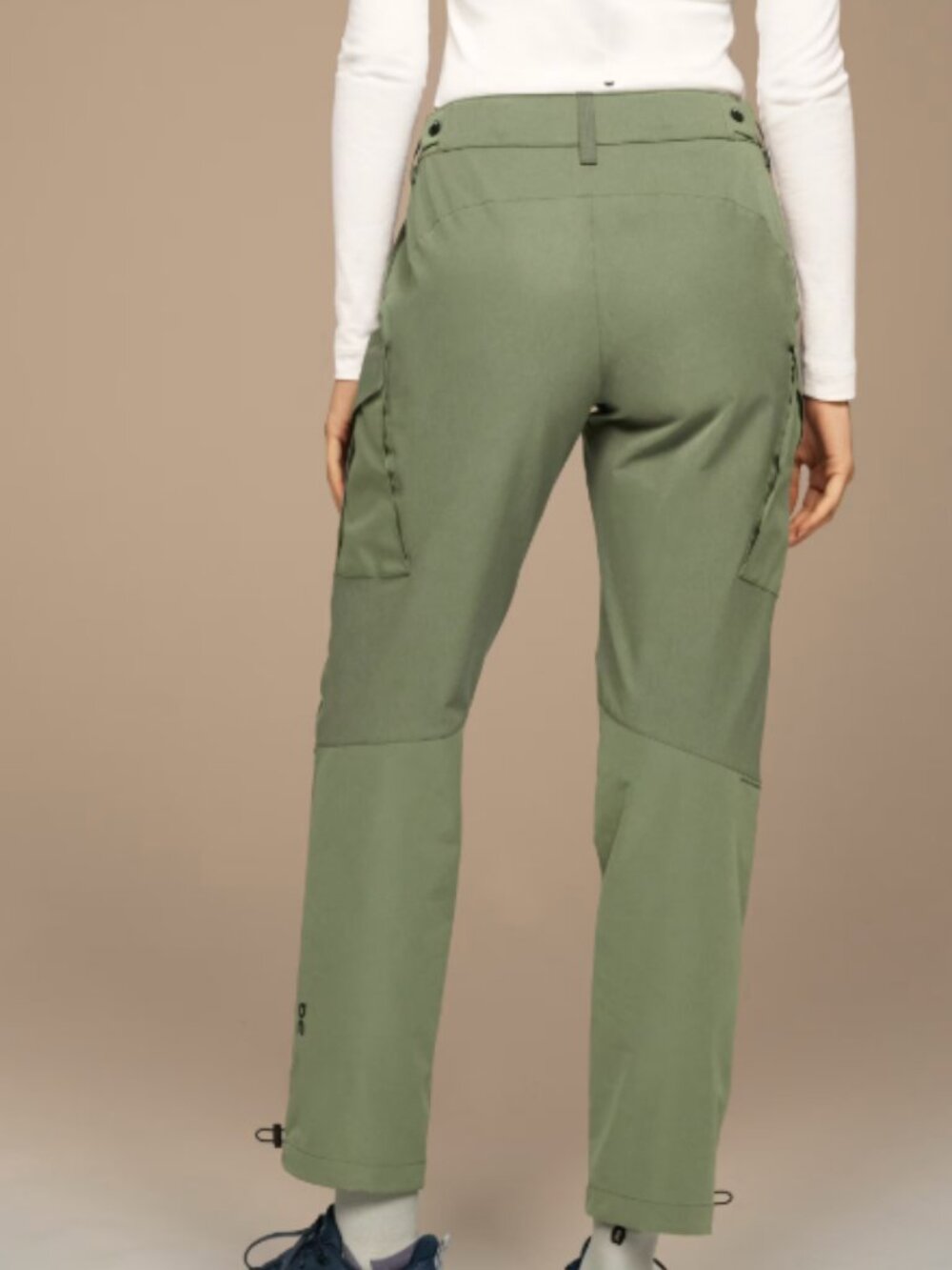 On Running - Explorer Hiking Pants - XS - Picture 2 of 5